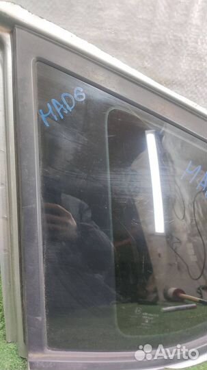 Стекло багажника правое Subaru Tribeca WX 2006