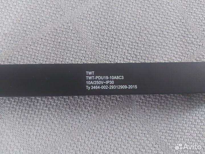 Блок розеток в стойку 19 TWT-PDU19