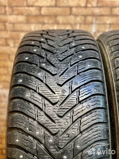 Nokian Tyres Hakkapeliitta 8 SUV 265/65 R17