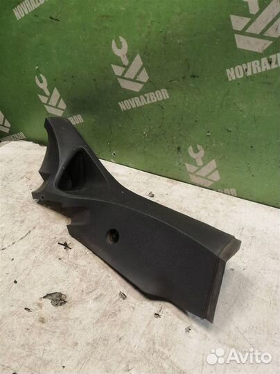 Обшивка стойки Форд Фокус 2