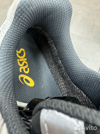 Asics Gel-Nyc Gore-Tex grey/black зимние