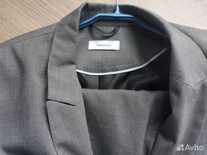 Брючный костюм женский 52 54 C&A Дюсельдорф