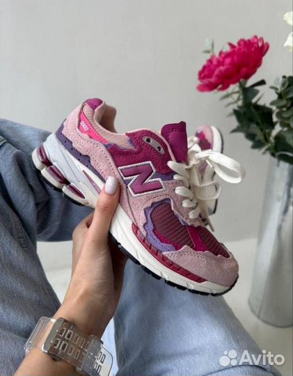 Кроссовки женские new balance