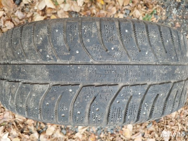 Bridgestone Ice Cruiser 7000 205/55 R16