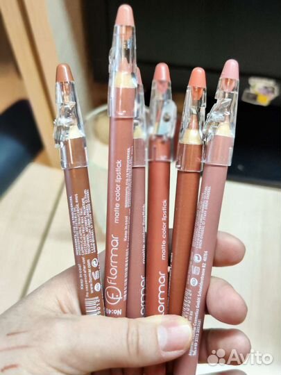 Карандаш для губ