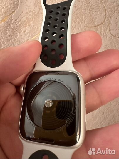 Часы apple watch SE 44 mm nike (оригинал)