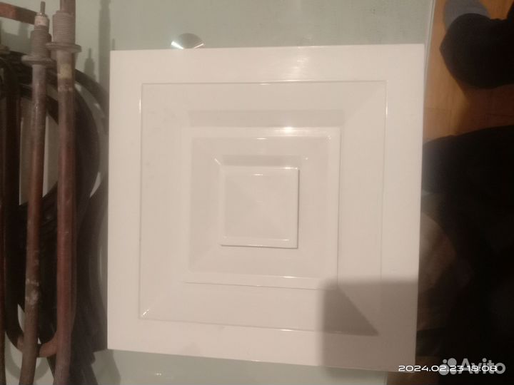 Решетка металлическая вентиляционная