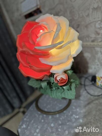 Светильник ночник в розетку