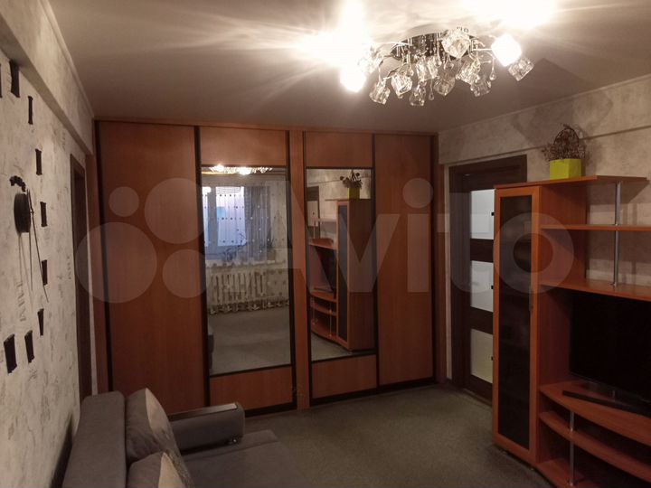 4-к. квартира, 58 м², 5/5 эт.
