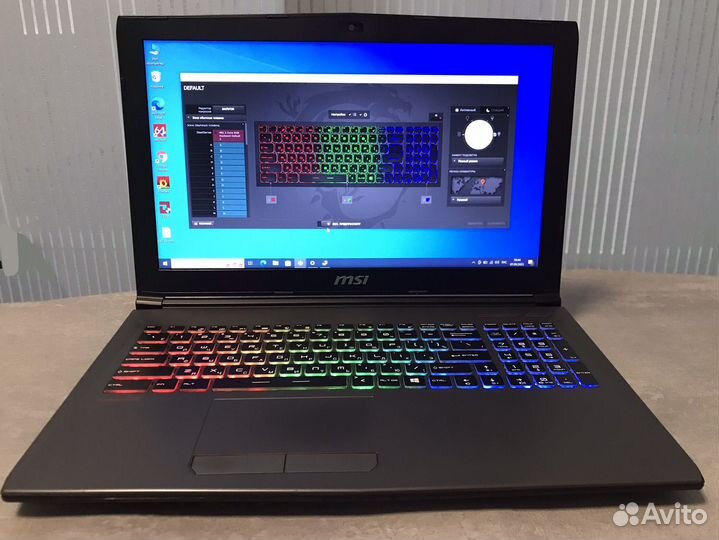 Игровой ноутбук MSI i7-8750H, 16Gb, 1050ti, 512Gb