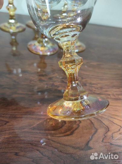 Подарочный набор рюмок. Цветное стекло