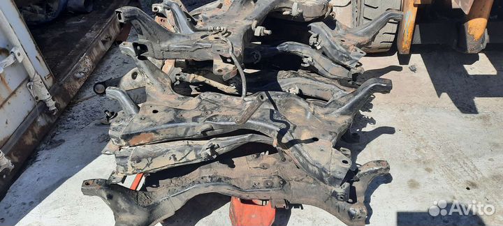 Подрамники Lancer 9 с дефектами