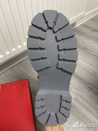 Ботинки демисезонные женские 37