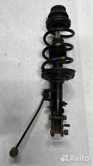 Стойка подвески передняя левая Kia Rio QB G4FC