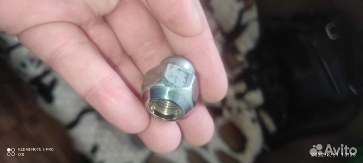 Комплект колёсных гаек на Renault