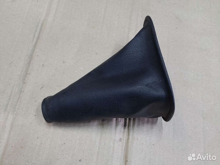 Кожух (чехол) МКПП Nissan Tiida C11 2004-2015