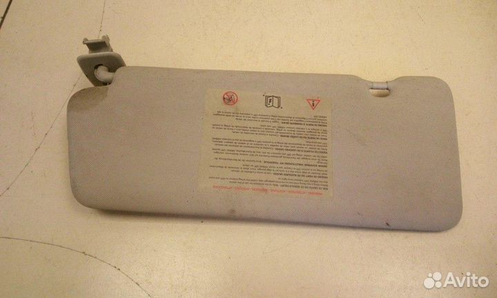 Козырек солнцезащитный правый Renault Megane