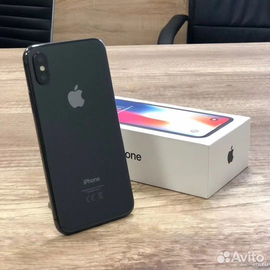 Смартфон Apple iPhone X 256GB Space Gray