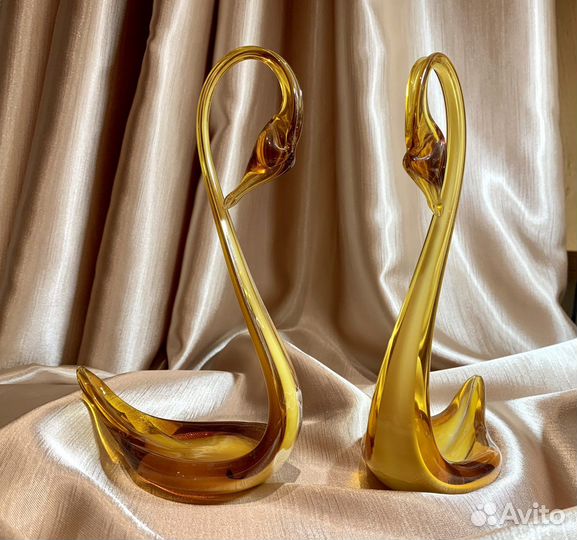 Лебеди из цветного стекла СССР