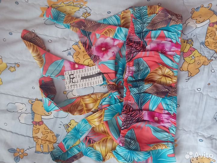 Пляжный костюм женский