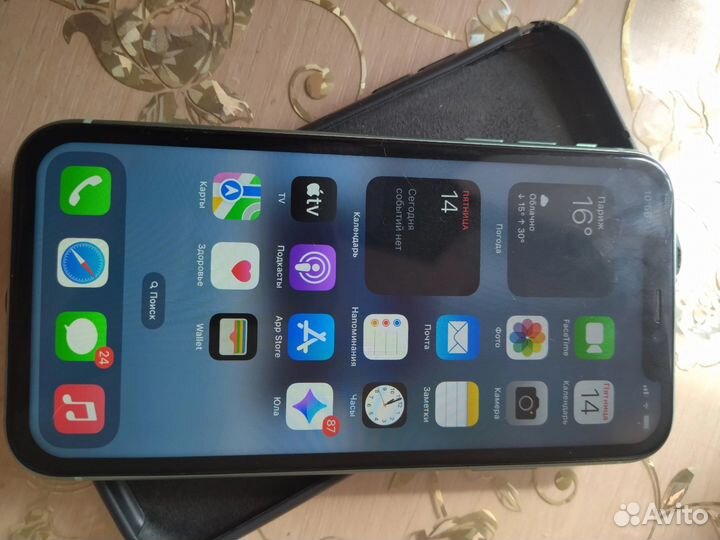 iPhone 11, 128 ГБ