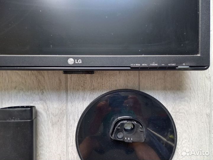 Монитор Lg flatron W1942s