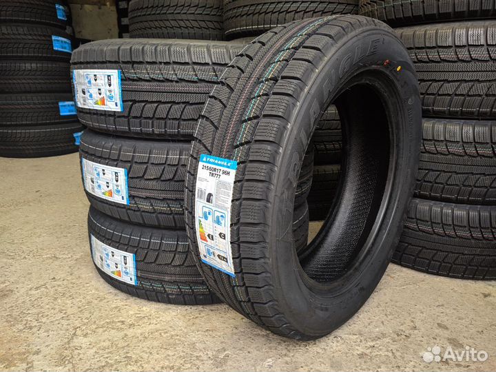Triangle TR777 215/60 R17 96H