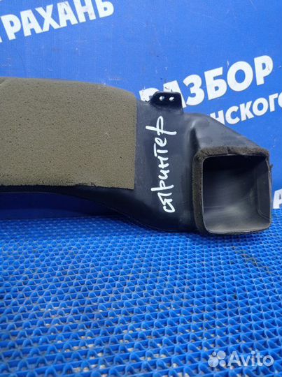 Воздуховод Toyota Sprinter седан 5A-FE 1992