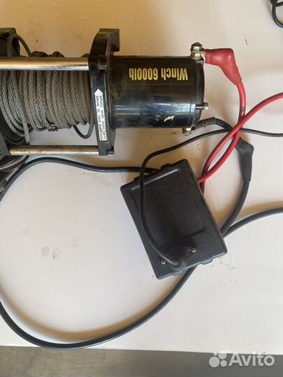 Лебедка автомобильная 12v трос 3 тонны