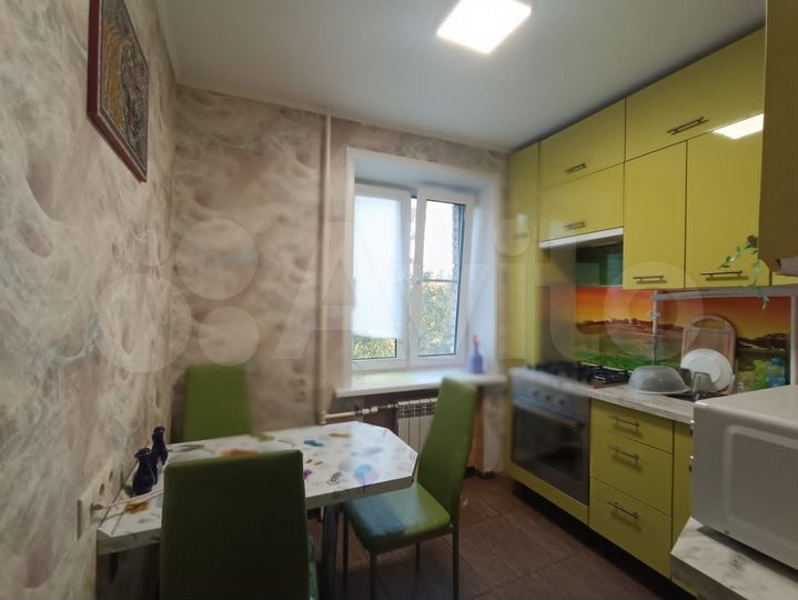 2-к. квартира, 52 м², 7/10 эт.