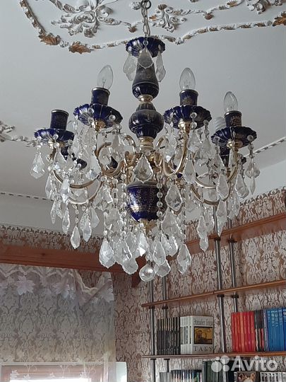 Люстра фарфоровая