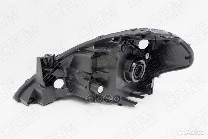 Фара правая Nissan Tiida C11 (2004-2014) без