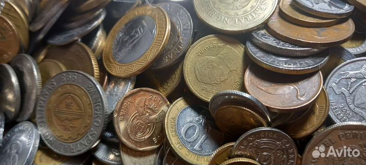 Иностранные монеты оптом.весь мир + 137 штук