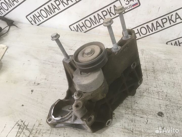 Кронштейн кондиционера Opel Vectra B 1.6 x16xel