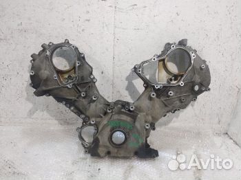 Крышка двигателя передняя