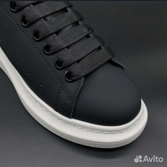 Кеды Alexander McQueen white black