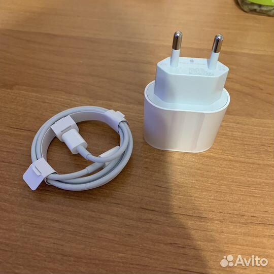 Зарядка Apple