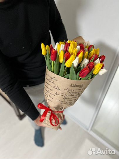 Тюльпаны с доставкой на 8 Марта