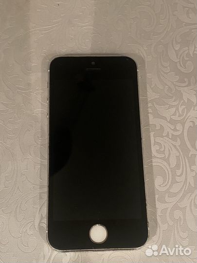 Телефон iPhone 5s