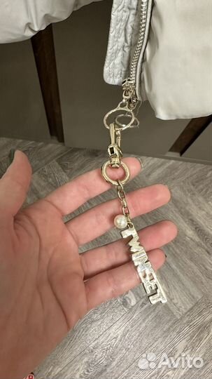 Пуховик зимний женский