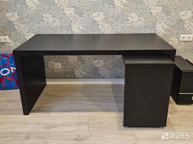 Письменный стол IKEA Malm с выдвижной панелью купить в Москве | Товары ...