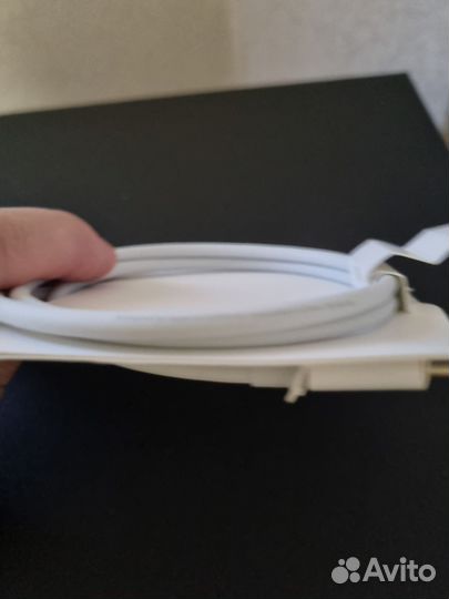 Thunderbolt 3(USB-C) кабель(оригинал)