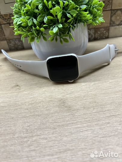 Часы apple watch se 40 mm