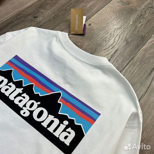 Лонгслив Patagonia