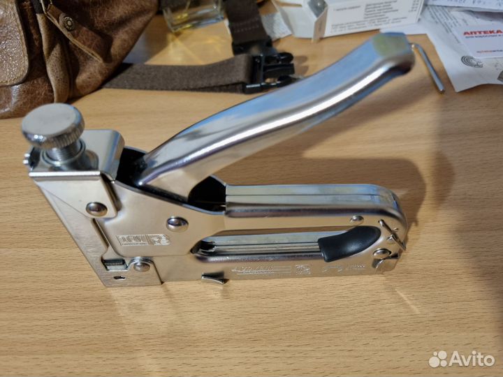 Степлер профессиональный Stayer