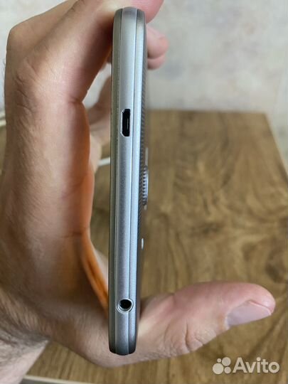 Планшетник Samsung Galaxy Tab A-6