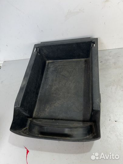 Ящик для инструмента Ситроен Берлинго В9