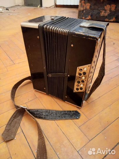 Гармонь тульская