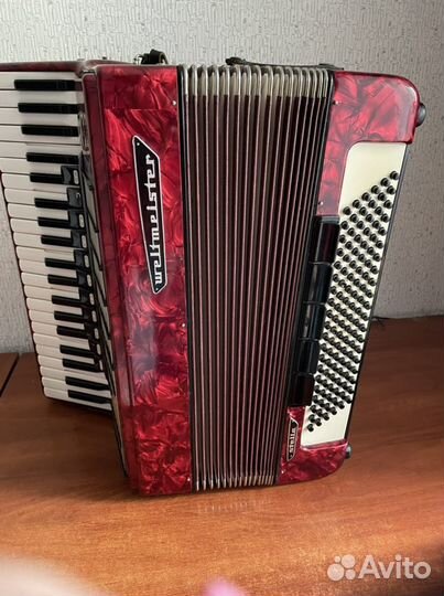 Аккордеон Weltmeister Stella