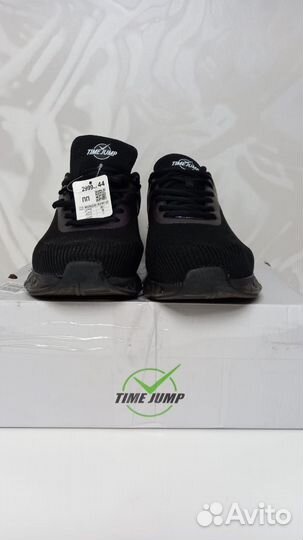 Кроссовки мужские